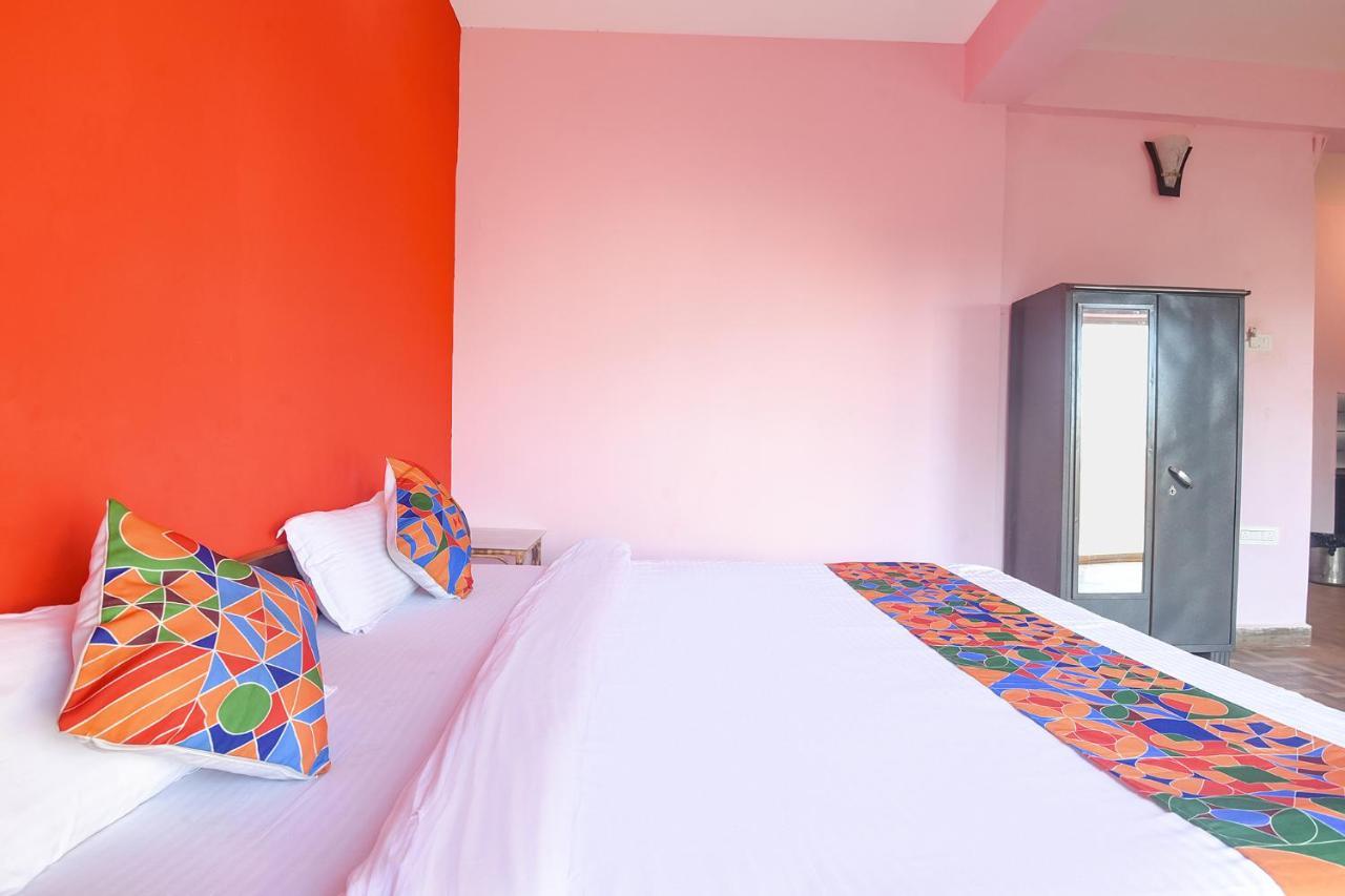 Fabexpress The Voyage Hotell Morjim Exteriör bild