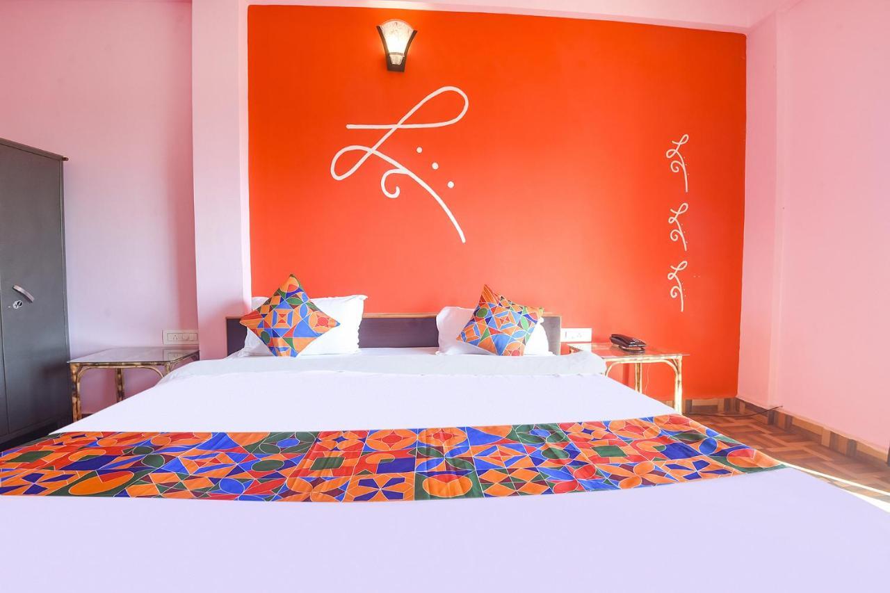 Fabexpress The Voyage Hotell Morjim Exteriör bild